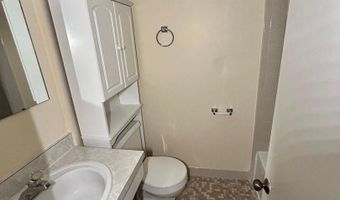 3369 S STAFFORD St #A2, Arlington, VA 22206