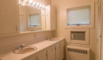 672 E Orchard St, Brattleboro, VT 05301