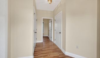 82 DORIAN Dr, Dover, DE 19904