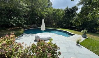 117 Squaw Rd, East Hampton, NY 11937