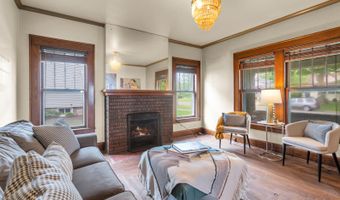 810 N Superior St, Albion, MI 49224