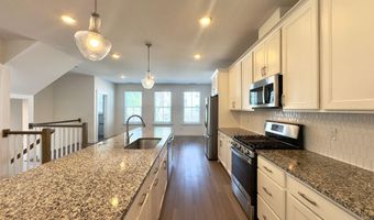 1800 Stroup St, Apex, NC 27502
