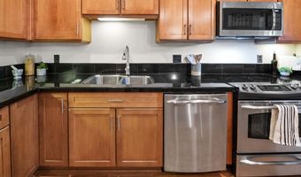 3990 ABBEY Ln 201B, Astoria, OR 97103