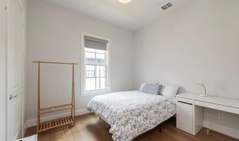 4094 Runyon Rd, Addison, TX 75001
