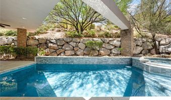 29 Soaring Bird Ct, Las Vegas, NV 89135