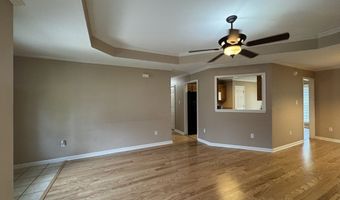 107 Acorn Ln, Batesville, MS 38606