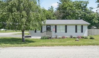 16 Clover Ln, Alloway, NJ 07418