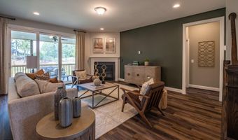 326 Oak Meadow Ln, Angier, NC 27501
