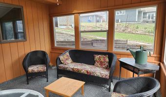 821 S Harlan, Algona, IA 50511