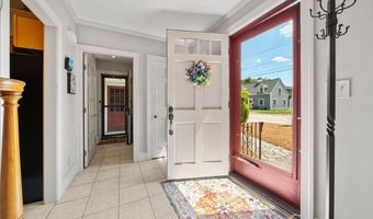 59 Payson St, Attleboro, MA 02703