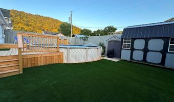 22 May St, Auxier, KY 41602
