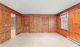180 Ross Hill Rd, Charlestown, RI 02813