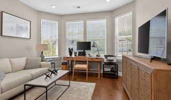 33 Samuel Dr, Barnegat, NJ 08005