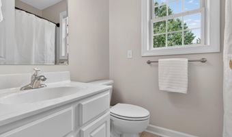 108 Grassy Ridge Ct, Apex, NC 27502