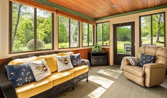 453 Union Rd, Appleton, ME 04862