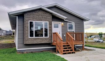 822 Heritage St, Belle Fourche, SD 57717