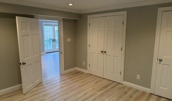 16 Canterbury, Athens, OH 45701