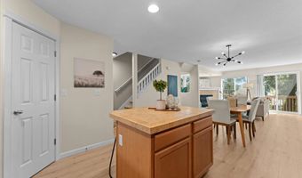 15440 SW MICA Ln, Beaverton, OR 97007
