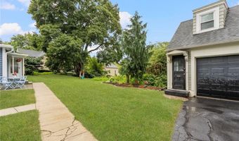 1315 New London Ave, Cranston, RI 02920