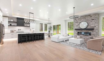 7458 E Duke Ln, Athol, ID 83801
