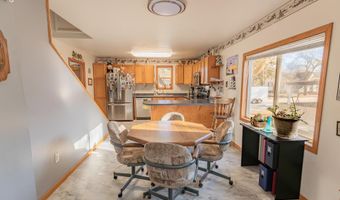 139 Iowa St, Arnolds Park, IA 51331