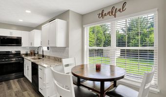 7589 Fox Tail Cir, Avon, IN 46123