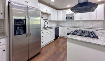 104 NW 16th St, Atkins, AR 72823