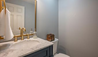 18 Eldon Way, Atkinson, NH 03811