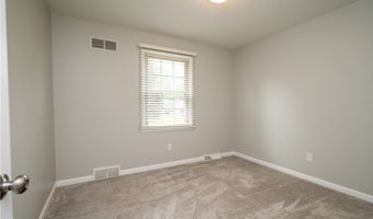 1768 Celeste Cir, Austintown, OH 44511