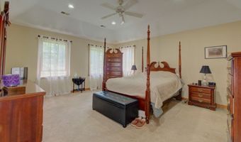 15 Dilaj Dr, Columbia, CT 06237