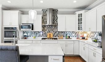 214 Stoneridge Ln, Adams Twp., PA 16046