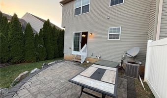 5054 Dale Trl, Allentown, PA 18041