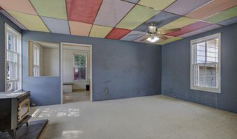 231 E WINNEBAGO St, Appleton, WI 54911