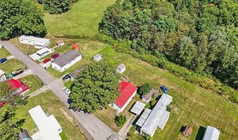 24 Silver Pond Dr, Apple Creek, OH 44606