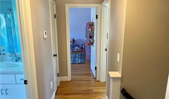 45 Rosemary St, Cranston, RI 02920