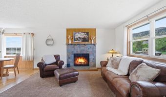 804 Redwood Ct, Bellvue, CO 80512
