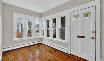 112 Villa Ave, Cranston, RI 02905