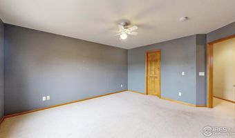 5904 S Ukraine St, Aurora, CO 80015