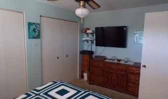 27992 Norris Ave, Bouse, AZ 85325