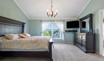 1690 Meadowside Dr, Ann Arbor, MI 48104