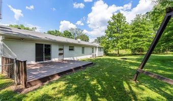 1014 Bedford Ln, Ballwin, MO 63011