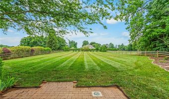 215 Essex Farm Rd, Advance, NC 27006