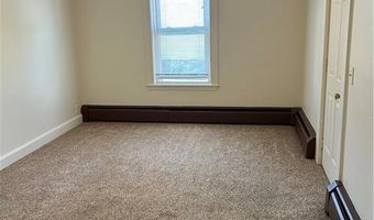 14 Woodland Ct, Lincoln, RI 02865