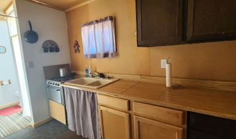 200 Cathedral Vly, Ash Fork, AZ 86320