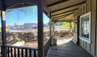 667 S Main St, Angels Camp, CA 95222