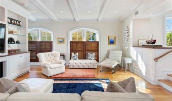 2 Harbor View Dr, Newport, RI 02840