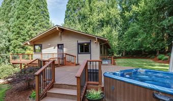 17699 S HOLLY Ln, Oregon City, OR 97045