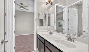 2852 Josephine Dr, Henderson, NV 89044