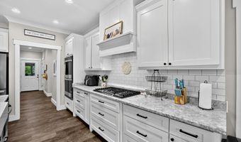 109 Bowman Rd, Albertville, AL 35950