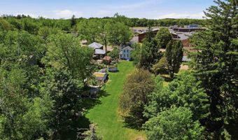 338 N Main St, Amherst, WI 54406